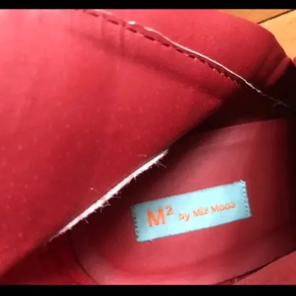 M2 by Miz Mooz Red Round Toe Booties Size 12 EUC - Picture 5 of 9